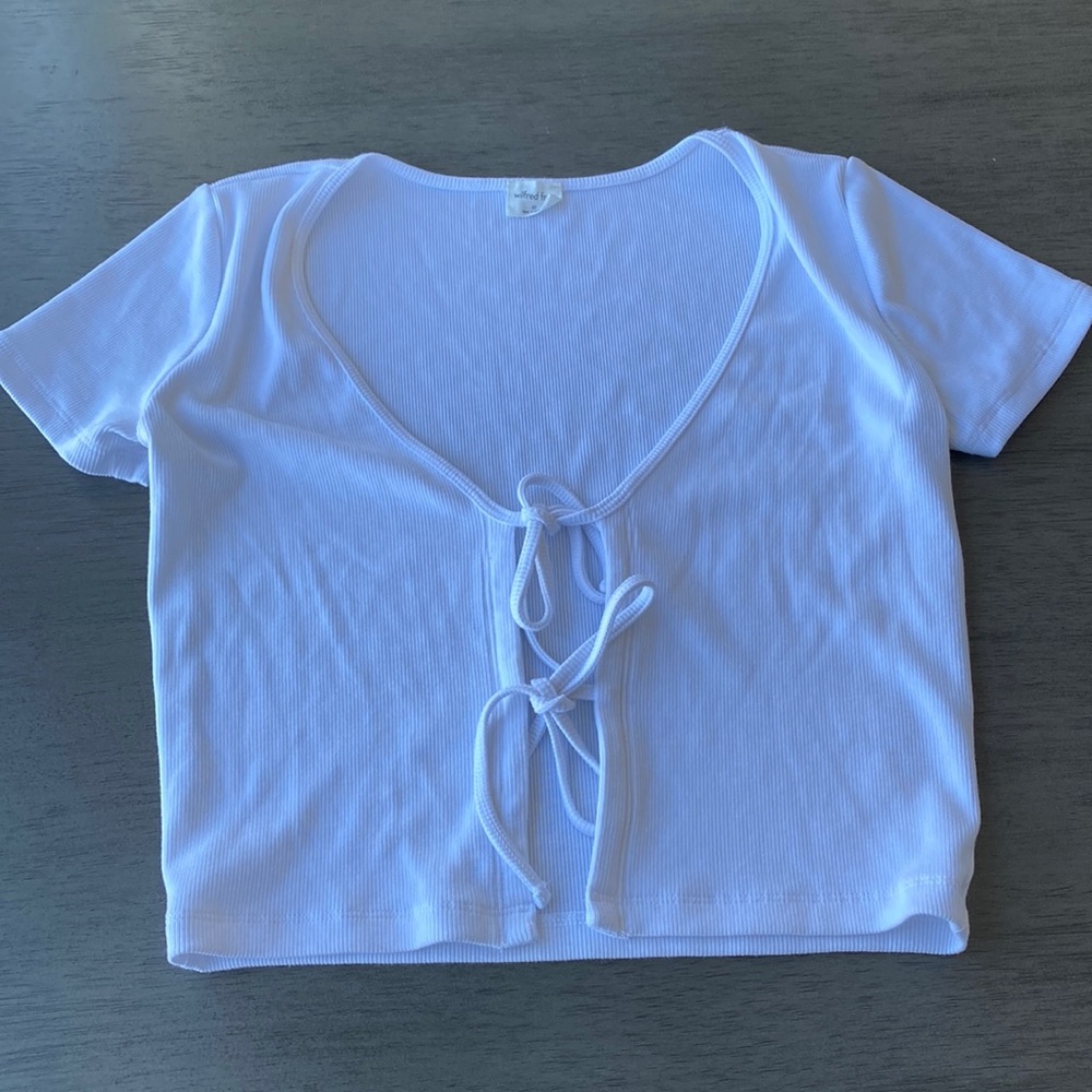 Aritzia White Tie-Front Ribbed Crop Top
